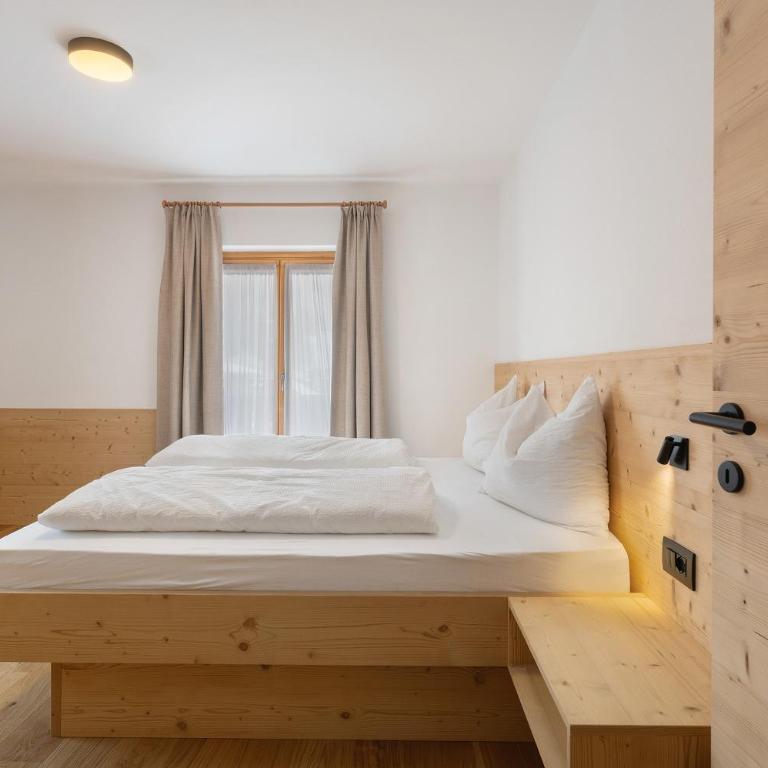 Apartments Goller - Appartamento Premium con 3 Camere da Letto e Balcone - 16