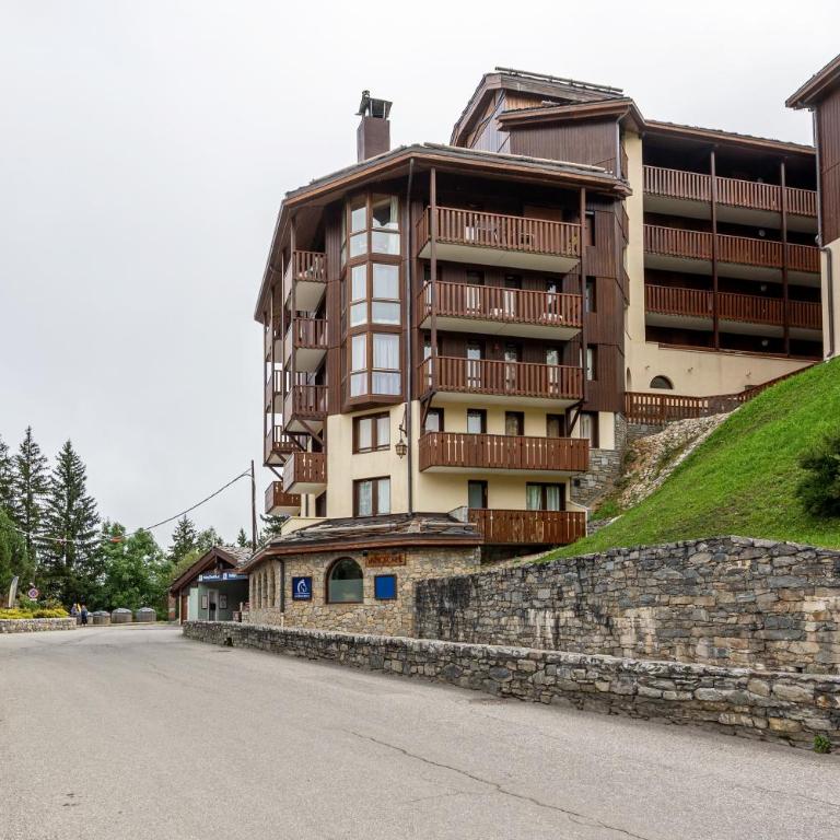 Le cheval blanc E7 - Superior One-Bedroom Apartment with Balcony - 1