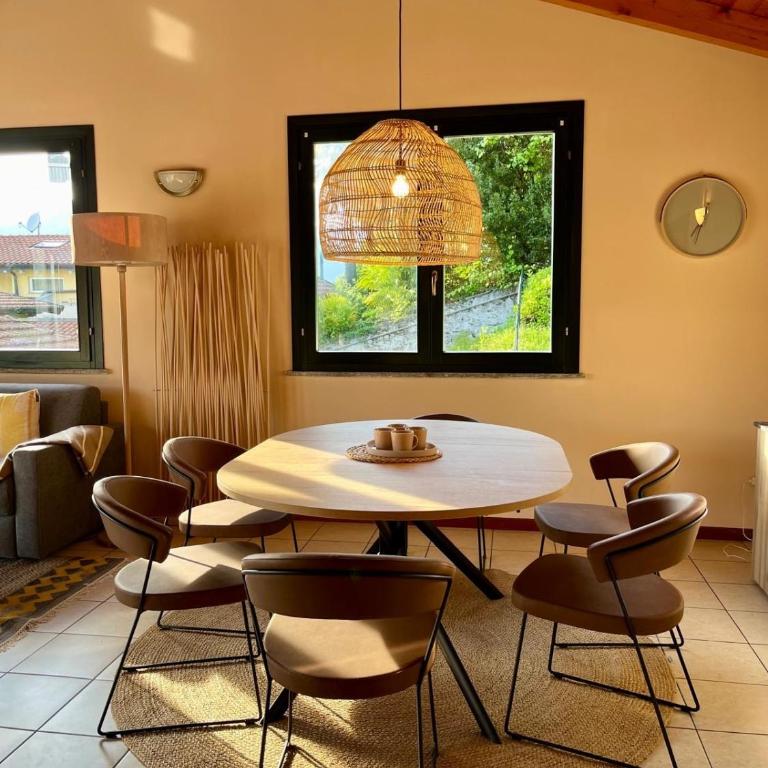 Central Penthouse Luino - Apartamento Deluxe de 2 dormitorios con vistas al jardín - 25