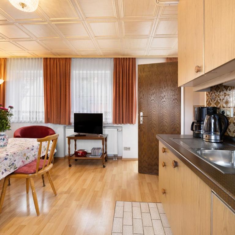 Appartementhaus Fischer - Apartment mit Dusche - 5
