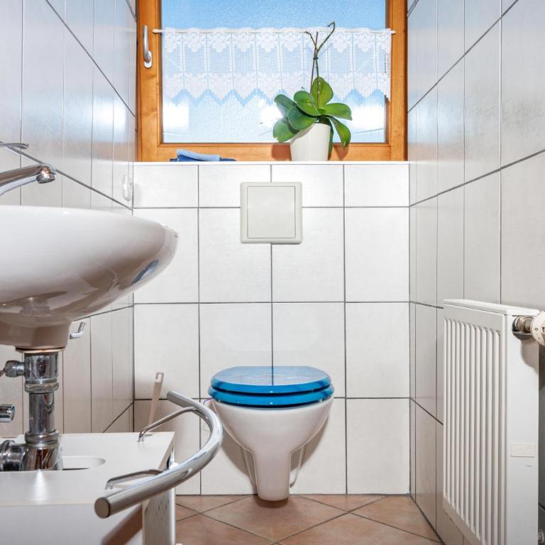 Paulas Ferienwohnung Koenigscard - Superior Apartment mit 1 Schlafzimmer und Balkon - 15
