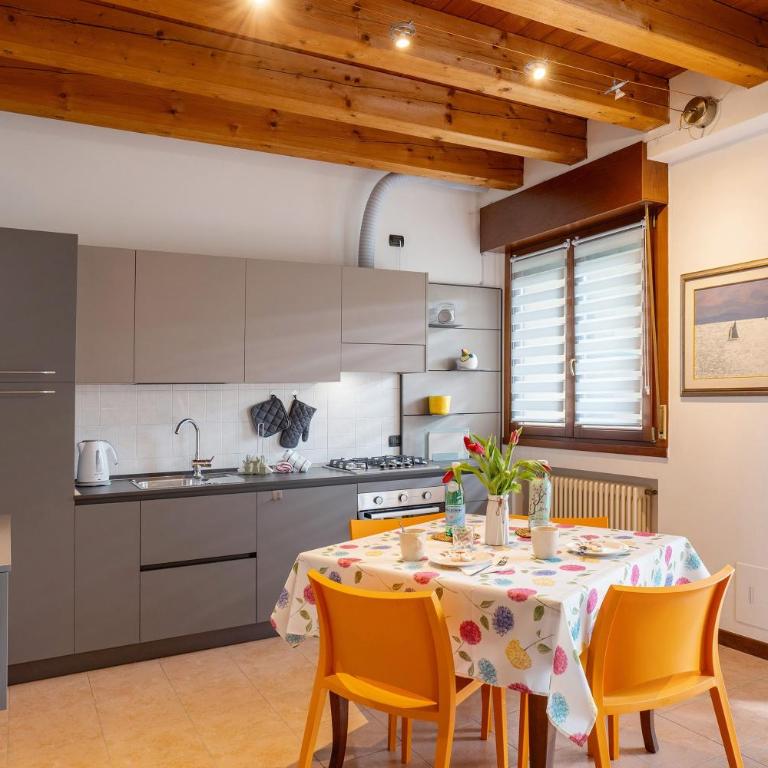 Kikosa House - Appartamento con 1 Camera da Letto e Vista Giardino - 9