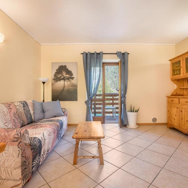 Agriturismo Val d' Egoi 2 - Appartamento Deluxe con 2 Camere da Letto e Vista Giardino - 1