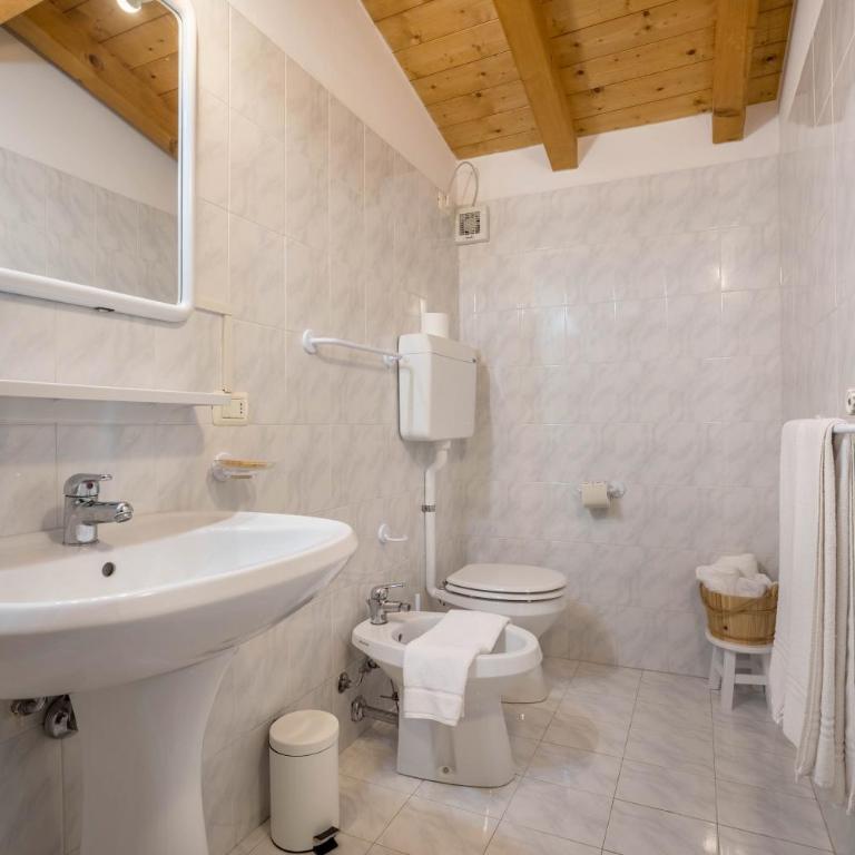 Agriturismo Val d' Egoi 2 - Appartamento Deluxe con 2 Camere da Letto e Vista Giardino - 13