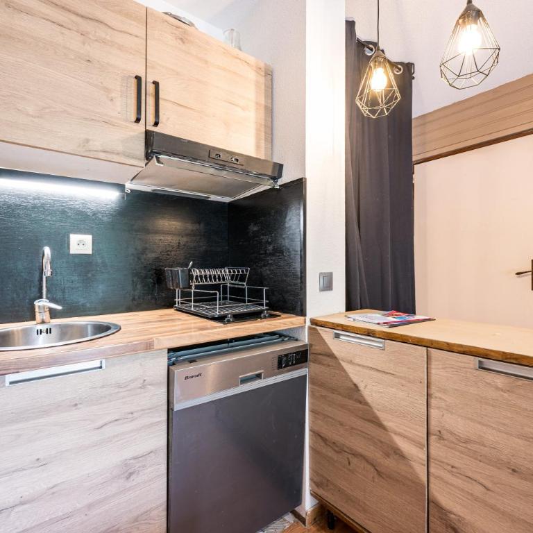 Appartement spa fleures d'Orelle - Appartement 2 Chambres Deluxe avec Balcon - 5