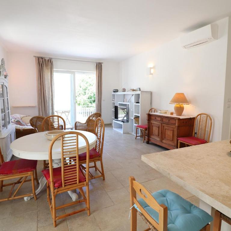 Casa Paola Otranto - Appartamento Premium con 3 Camere da Letto e Balcone - 13
