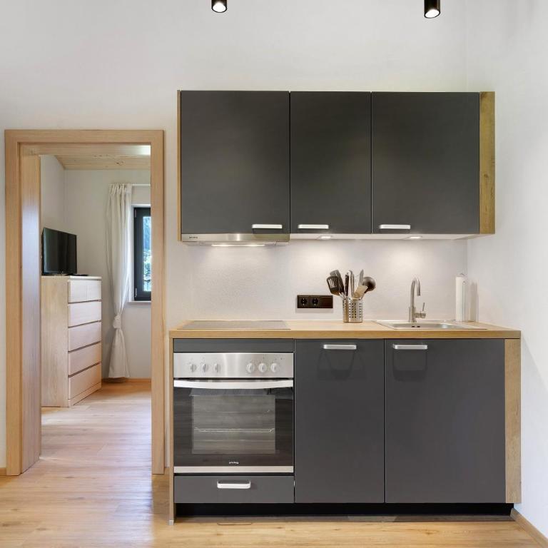 Stackler54 - mit Balkon - Deluxe-Apartment mit 2 Schlafzimmern und Gartenblick - 14