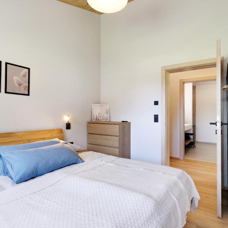 Stackler54 - mit Balkon - Deluxe-Apartment mit 2 Schlafzimmern und Gartenblick - 11