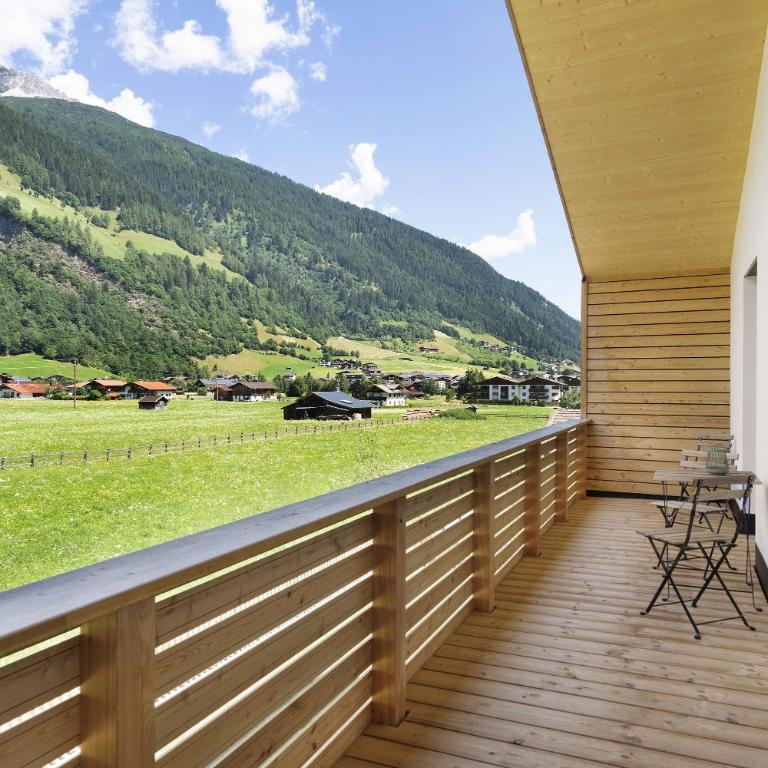 Stackler54 - mit Balkon - Deluxe-Apartment mit 2 Schlafzimmern und Gartenblick - 21