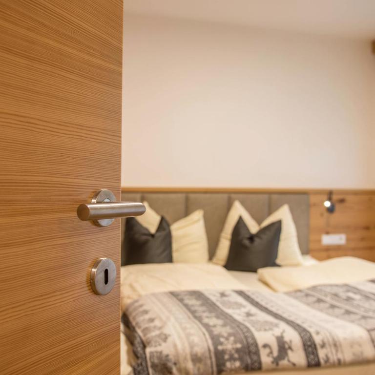 Apartments Christa App Zirm - Appartamento Deluxe con 2 Camere da Letto e Balcone - 14