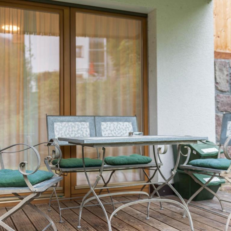 Apartments Christa App Zirm - Appartamento Deluxe con 2 Camere da Letto e Balcone - 7