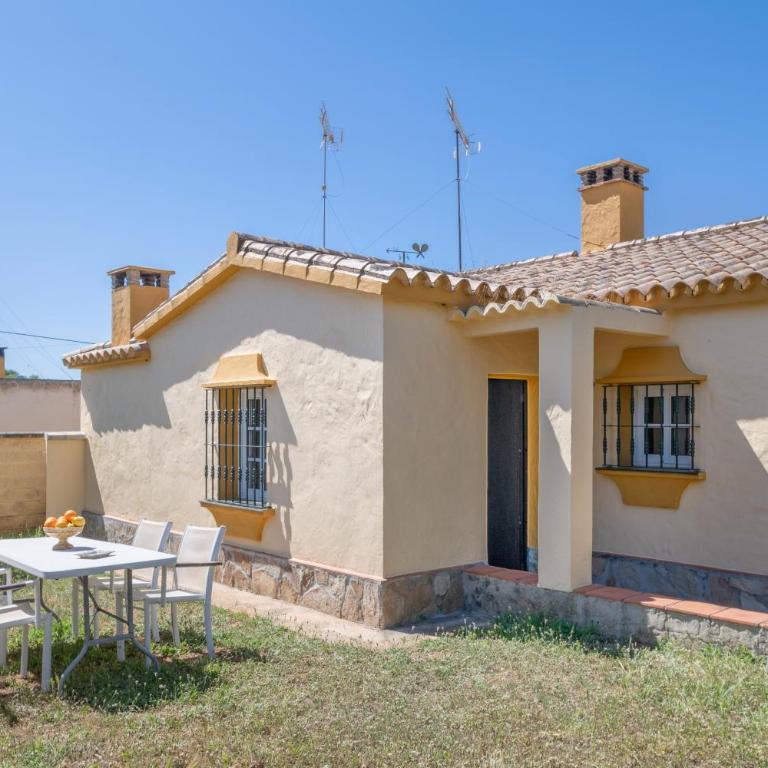 Casa Altamar - Habitación Cuádruple con ducha - 2
