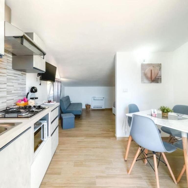 Villa Sele Fontanebianche - pool - Appartamento Deluxe con 2 Camere da Letto e Vista Oceano - 27