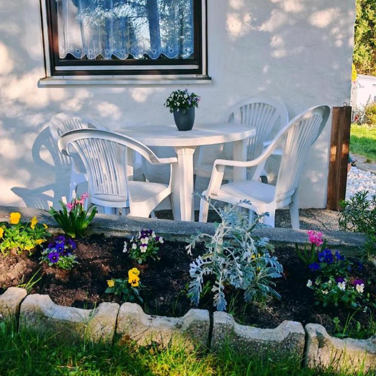 Ferienwohnung Jägerhaus im Allgäu - Apartment mit 1 Schlafzimmer und Gartenblick - 20