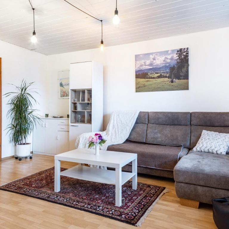 Ferienwohnung Jägerhaus im Allgäu - Apartment mit 1 Schlafzimmer und Gartenblick - 7