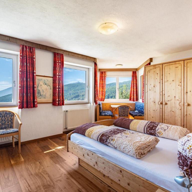 Apt Gaisler - Two-Bedroom Deluxe Apartment with Garden View - 2