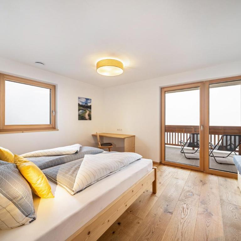 Parliflhof Apt Salten - Two-Bedroom Deluxe Apartment with Garden View - 4