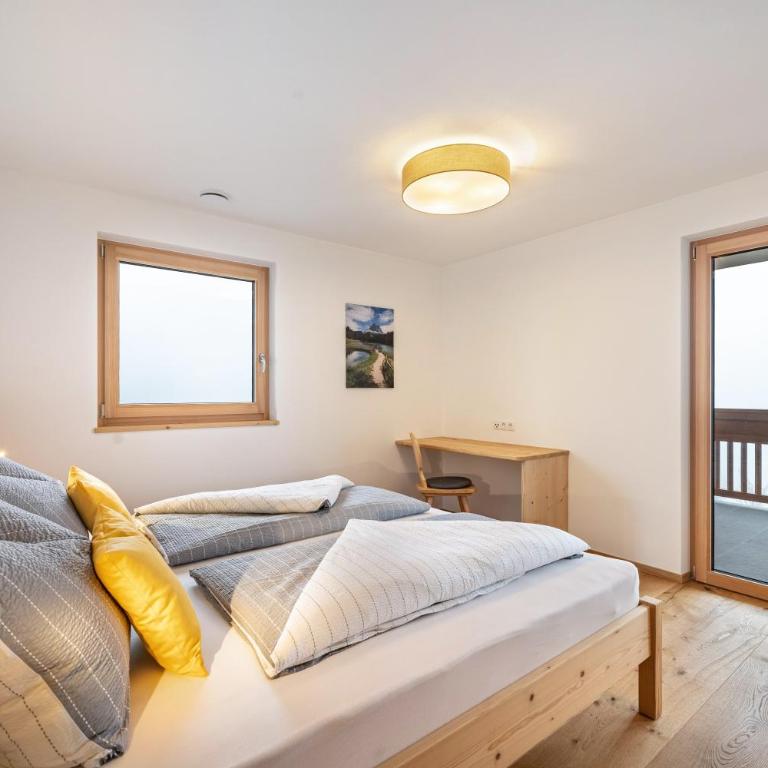 Parliflhof Apt Salten - Two-Bedroom Deluxe Apartment with Garden View - 1