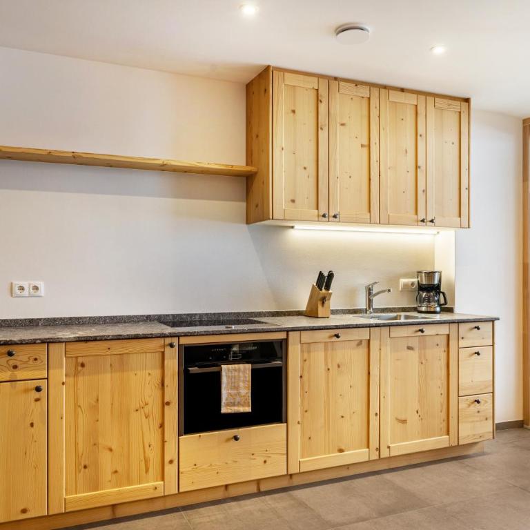 Parliflhof Apt Salten - Two-Bedroom Deluxe Apartment with Garden View - 11