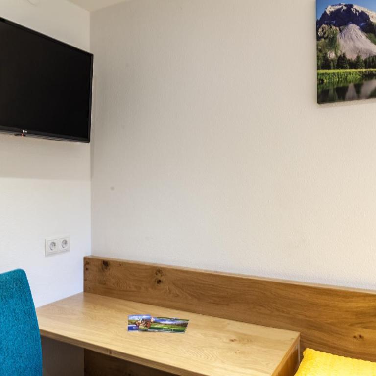 Haus Alpenheim Apartment 2 - Deluxe-Apartment mit 2 Schlafzimmern und Gartenblick - 25