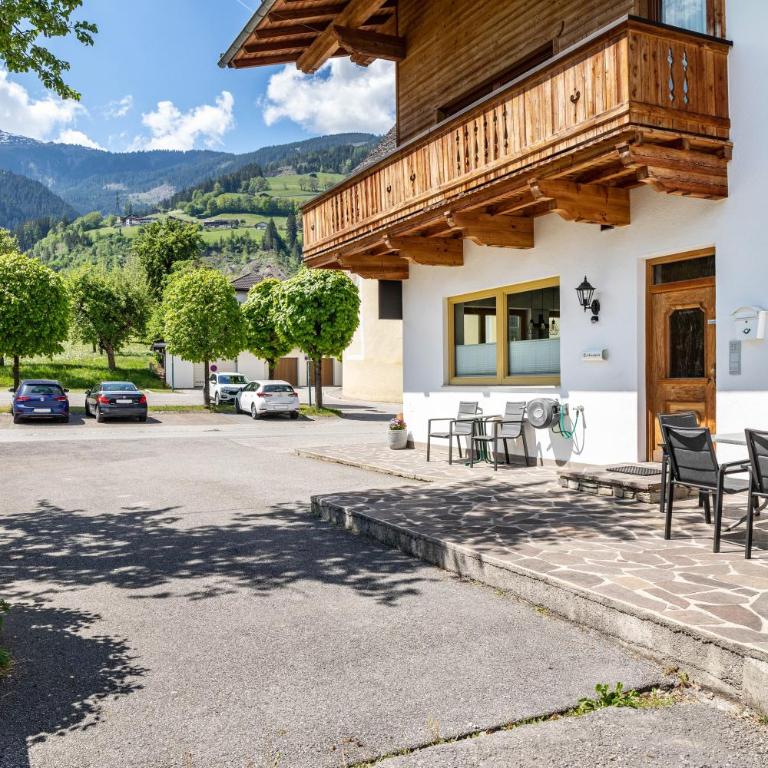 Studio Hochzillertal mit Sauna - Studio with Mountain View - 32