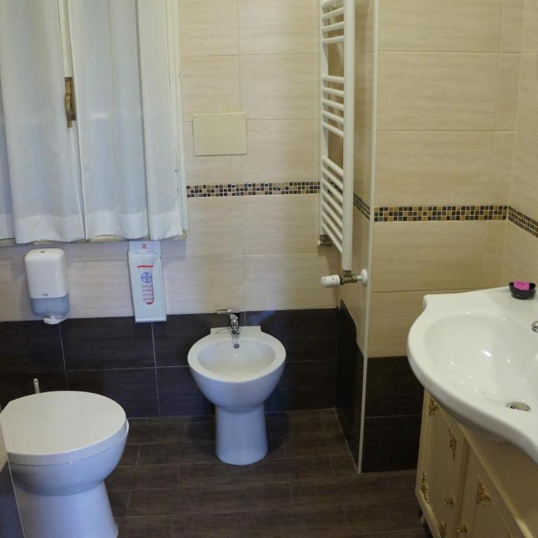 Pope's Suites - Suite Superior - 7