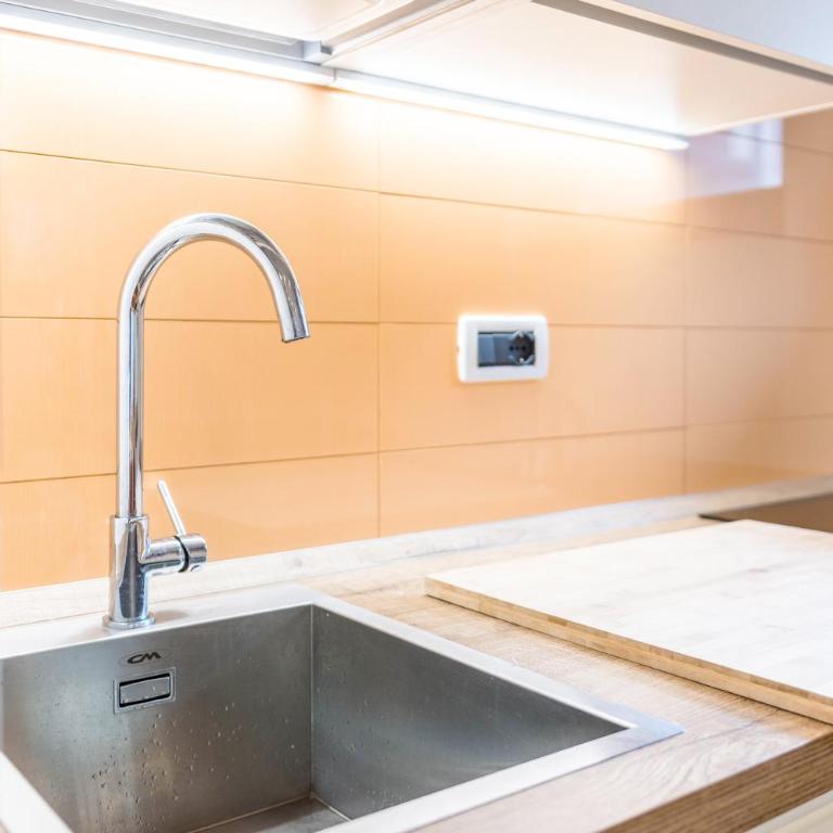Casa Muffolina - Appartamento Deluxe con 2 Camere da Letto e Balcone - 10