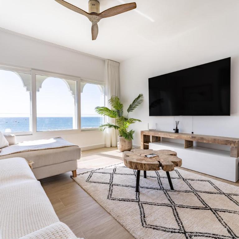 219 Frontline beach Luxurious - Apartamento Deluxe de 2 dormitorios con vistas al mar - 1
