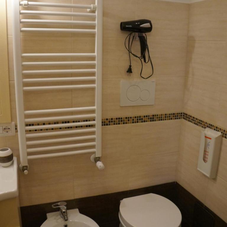 Pope's Suites - Junior Suite - 3