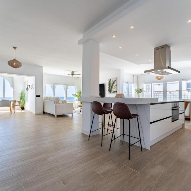 219 Frontline beach Luxurious - Apartamento Deluxe de 2 dormitorios con vistas al mar - 3