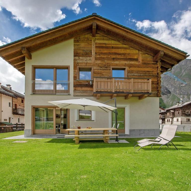 Chalet Snowlake Appartamento Lago - Appartamento Deluxe con 2 Camere da Letto e Vista Giardino - 1