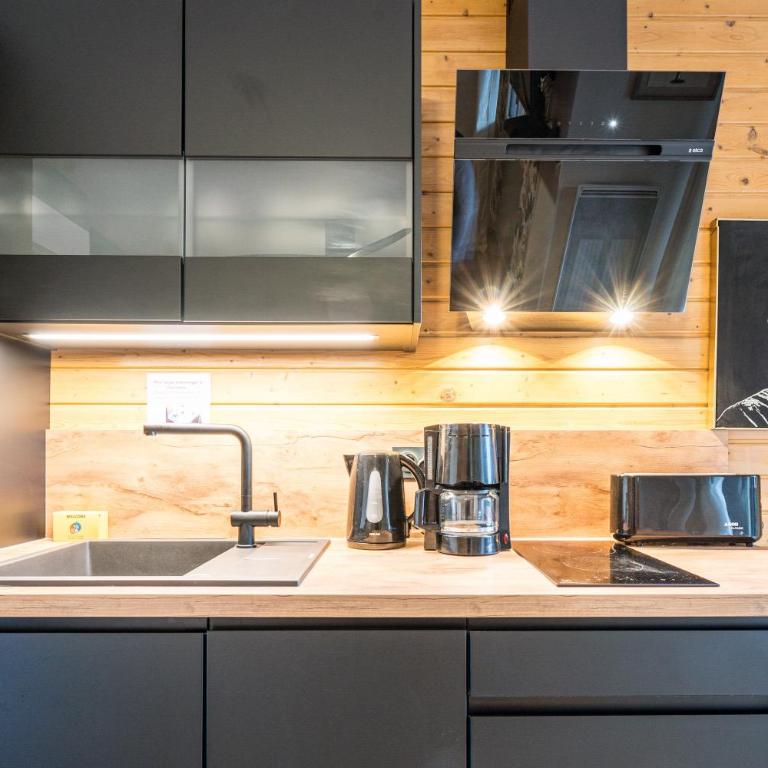 Studio Bee Happy - Appartement Supérieur - Vue sur Ville - 7
