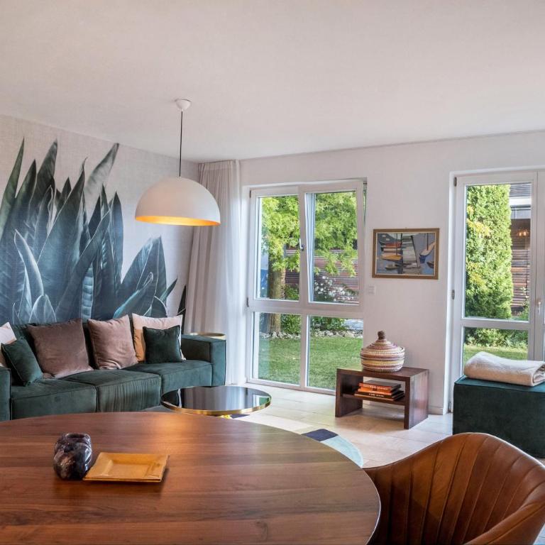 Ferienwohnung Tödiblick - Apartment mit 1 Schlafzimmer und Gartenblick - 1
