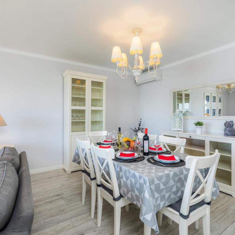 Edificio Brisas - Apartamento Premium de 3 dormitorios con balcón - 9