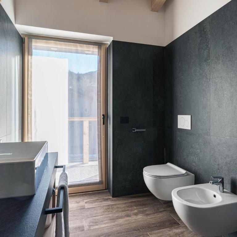 Arnica Alpin Lodge - Appartement 3 Chambres Premium avec Balcon - 10