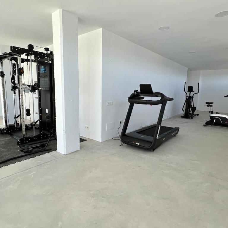 Icon Marina A - Three-Bedroom Apartment with Water View - 23