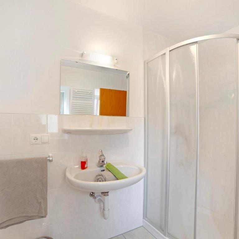 Mosttragerhof Appartment Large - Appartamento Deluxe con 2 Camere da Letto e Vista Giardino - 19