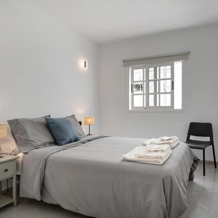 Casa Albazul - Apartamento Deluxe de 2 dormitorios con vistas al jardín - 12