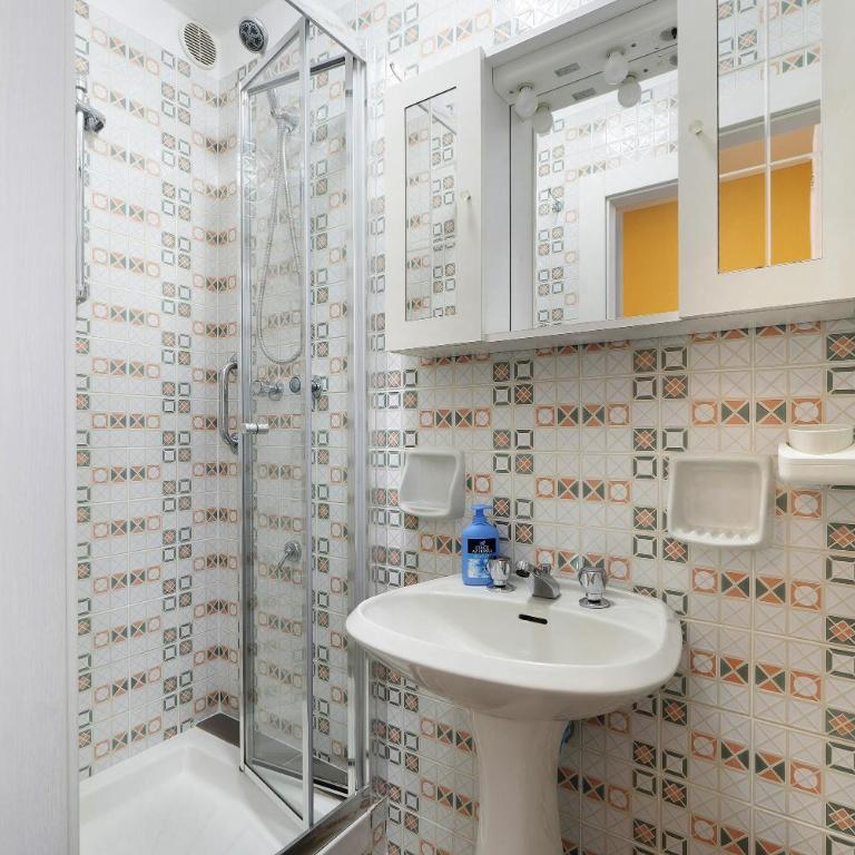 Caruggio al mare - Appartamento Deluxe con 2 Camere da Letto e Balcone - 19