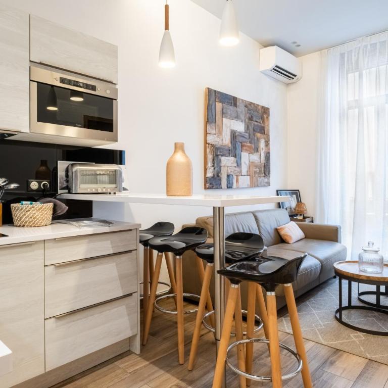 Appartement 2 Pièces Cannes - Appartement 1 Chambre Supérieur avec Balcon - 1
