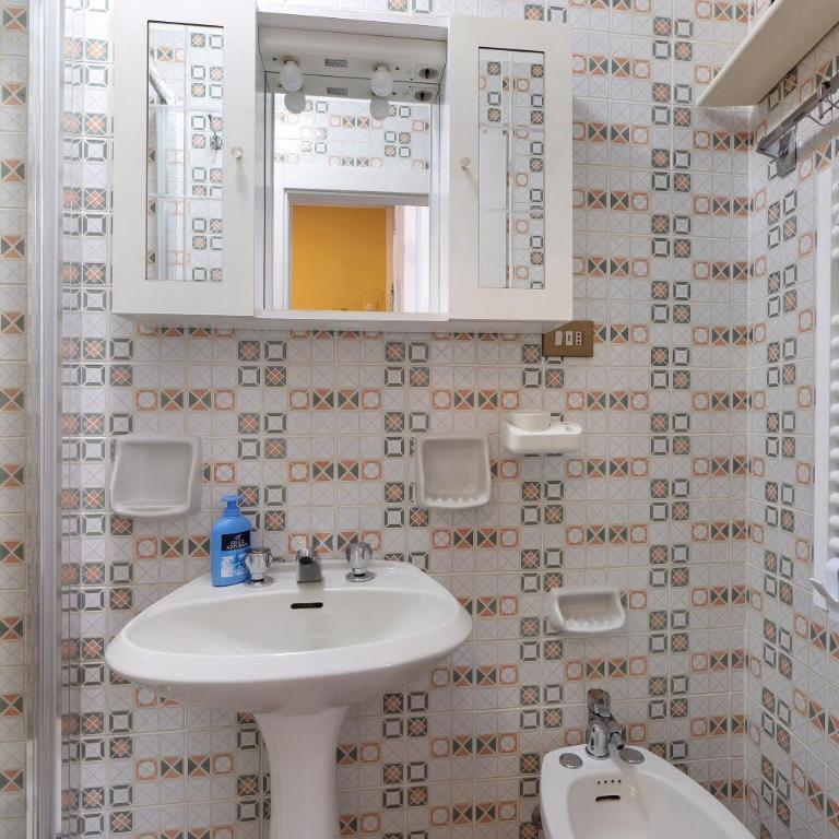 Caruggio al mare - Appartamento Deluxe con 2 Camere da Letto e Balcone - 18