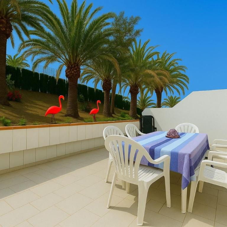 Apto Jardin del Sol Beach-Pool - Two-Bedroom Deluxe Apartment with Garden View - 6