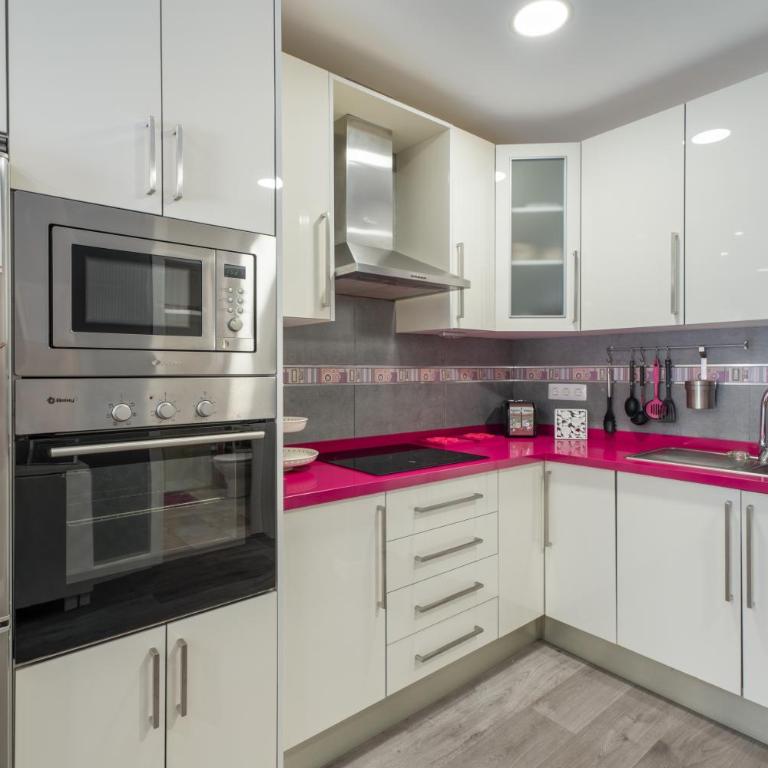 Apto Jardin del Sol Beach-Pool - Two-Bedroom Deluxe Apartment with Garden View - 17
