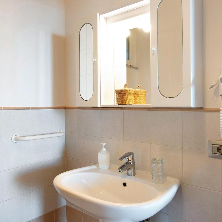 Trilocale in villa vista mare Apt 2 - Apartamento Deluxe de 2 dormitorios con vistas al mar - 17