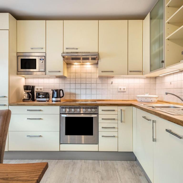 Mein lieber Schwan - Deluxe-Apartment mit 2 Schlafzimmern und Gartenblick - 8