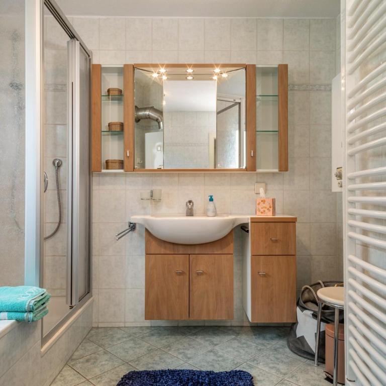 Mein lieber Schwan - Deluxe-Apartment mit 2 Schlafzimmern und Gartenblick - 21