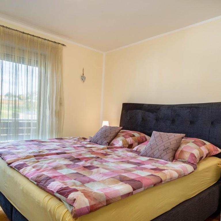 Mein lieber Schwan - Deluxe-Apartment mit 2 Schlafzimmern und Gartenblick - 16