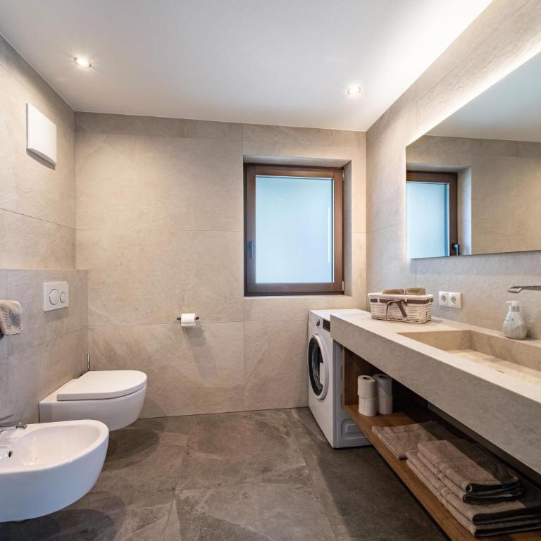 Sunnseitn Lodge Exclusive Panorama - Deluxe-Apartment mit 2 Schlafzimmern und Gartenblick - 12
