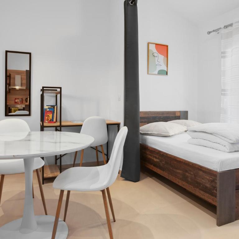 Studio 2 proche centre avec parking - Appartement Supérieur - Vue sur Ville - 5