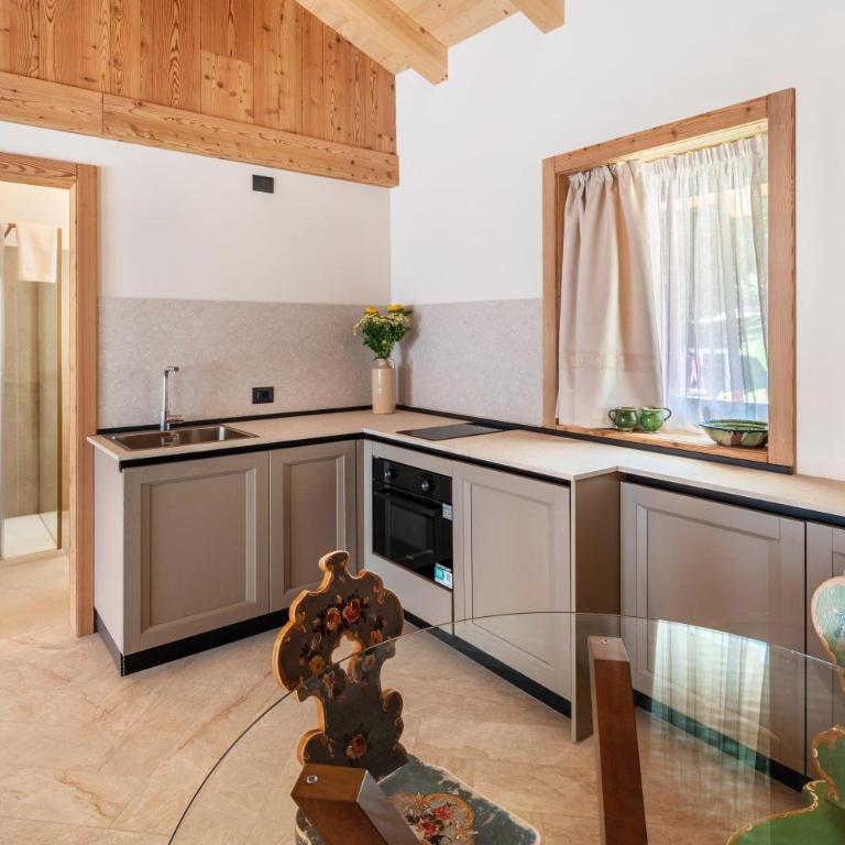 Noah Suites - Appartamento Superior con 1 Camera da Letto e Balcone - 5